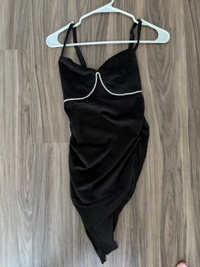 NWOT European Black Velvet bodysuit with Rhinestone Trim Size Medium